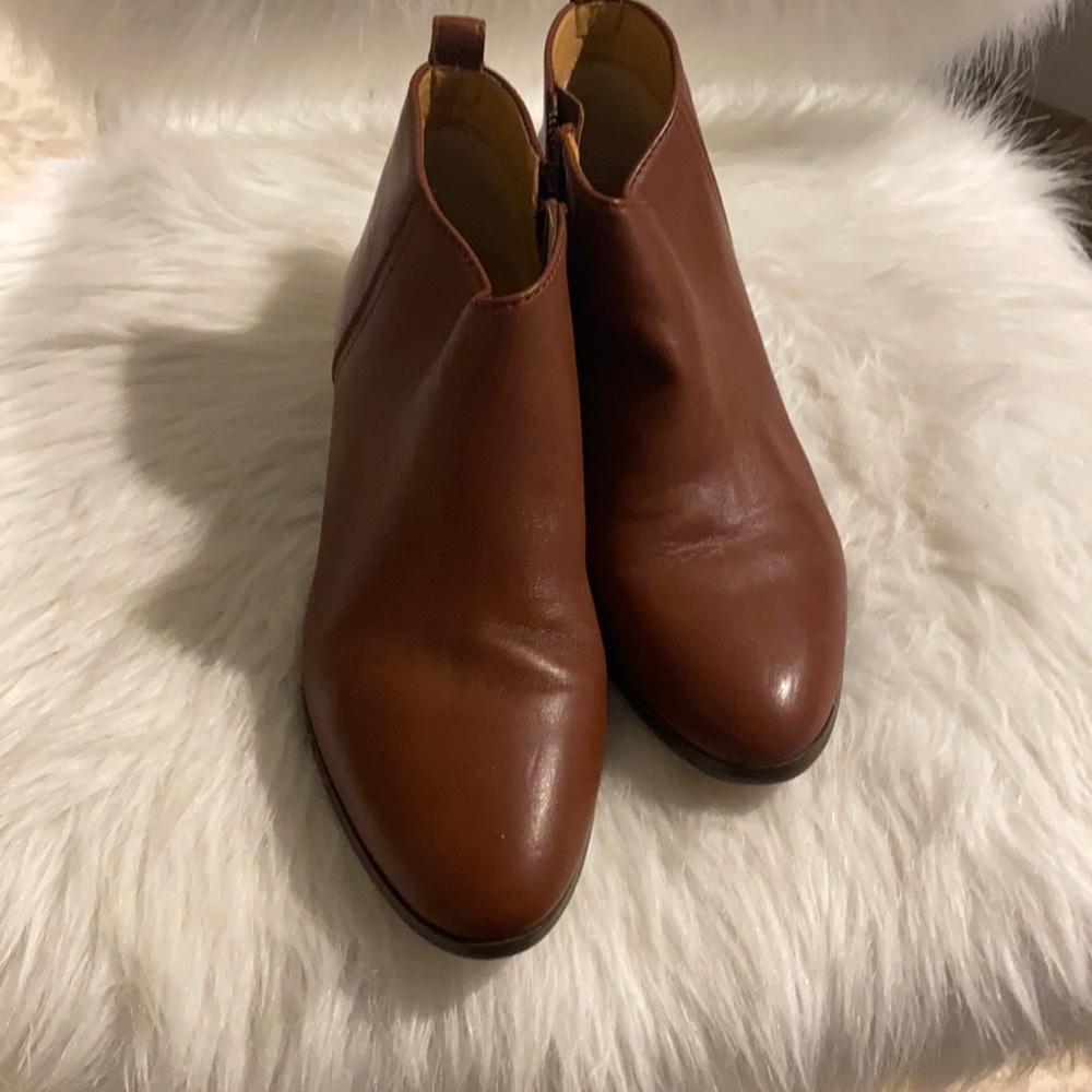 Mahogany brown J.Crew bootie with minor wear size 8.5